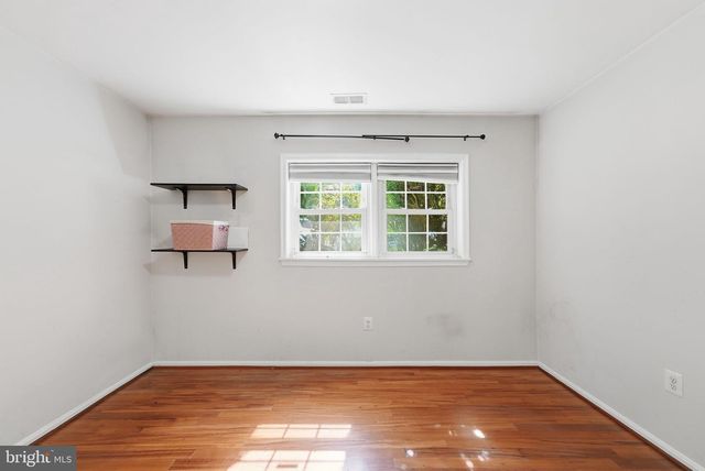 7702 JEWELWEED CT, Springfield, VA 22152