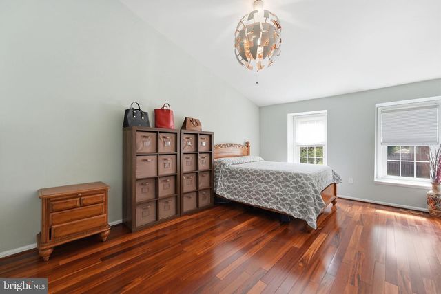 7702 JEWELWEED CT, Springfield, VA 22152