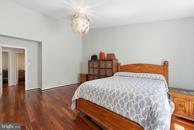 7702 JEWELWEED CT, Springfield, VA 22152