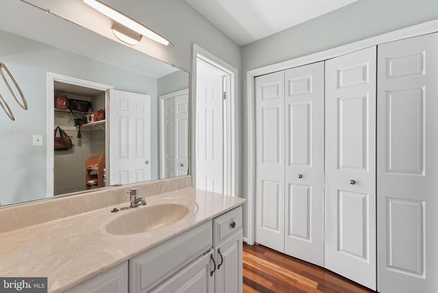 7702 JEWELWEED CT, Springfield, VA 22152
