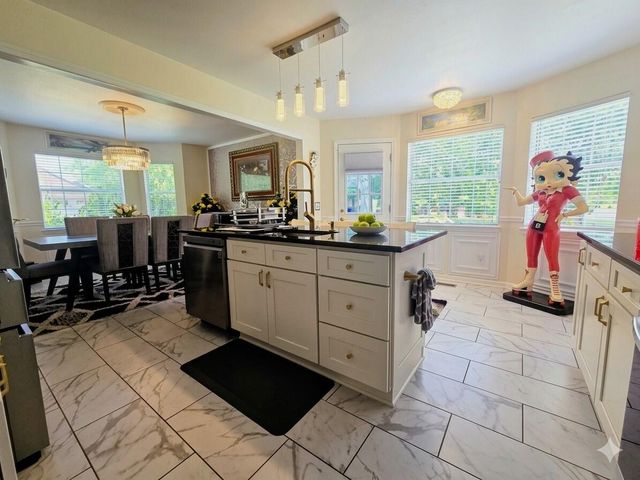 463 County Road 135, Riceville, TN 37370