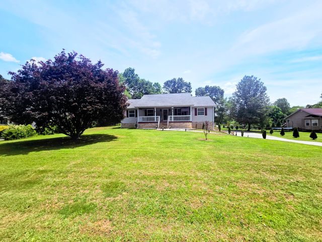 463 County Road 135, Riceville, TN 37370