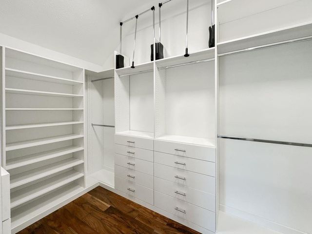 1223 Normans Woods St, Houston, TX 77077