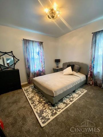 3002 Goldman Avenue, Middletown, OH 45044