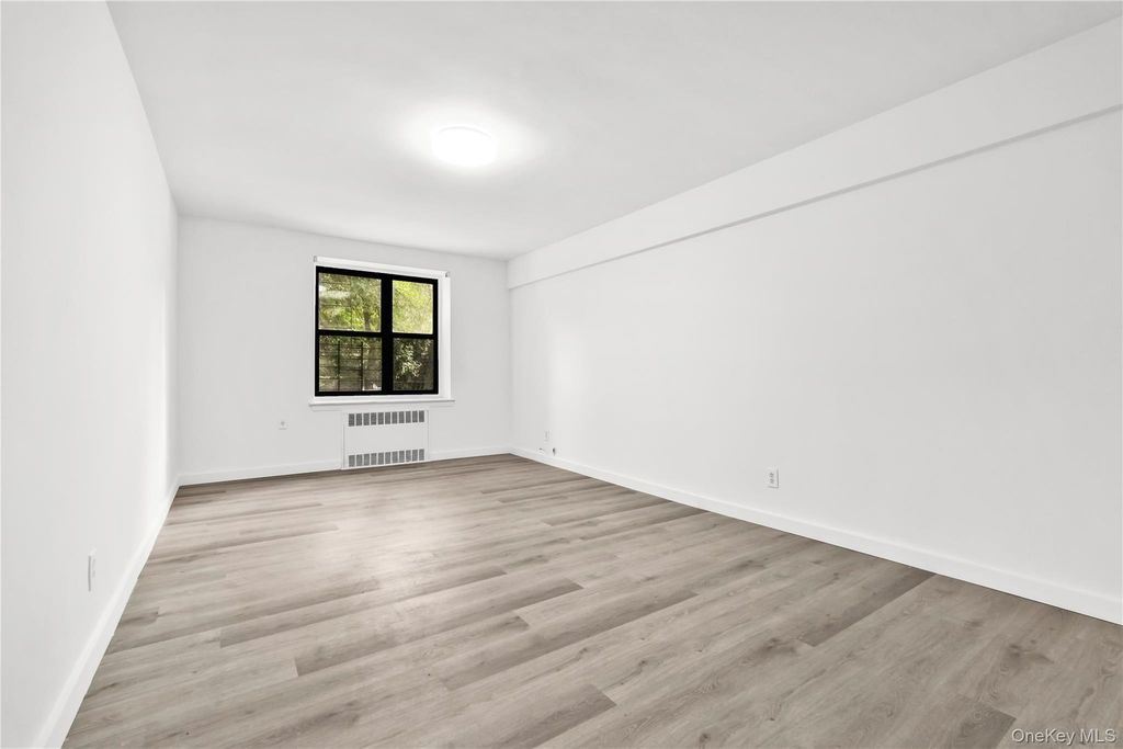 29-14 139th Street 1, Flushing, NY 11354