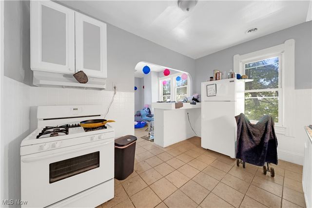 3465 W 54th Street, Cleveland, OH 44102