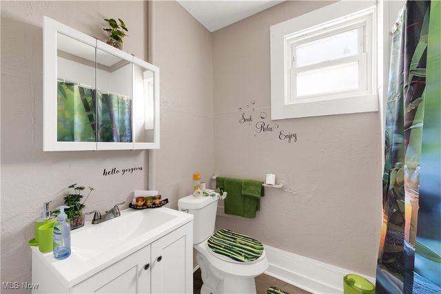 3465 W 54th Street, Cleveland, OH 44102