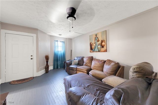 3465 W 54th Street, Cleveland, OH 44102