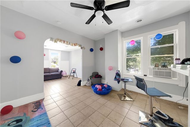 3465 W 54th Street, Cleveland, OH 44102