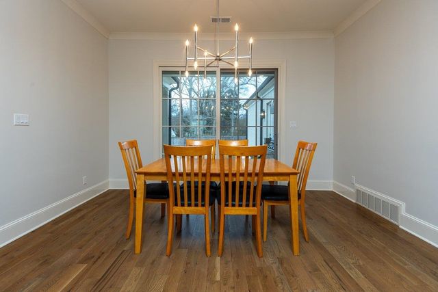 2474 ALLELON CIR E, Germantown, TN 38138