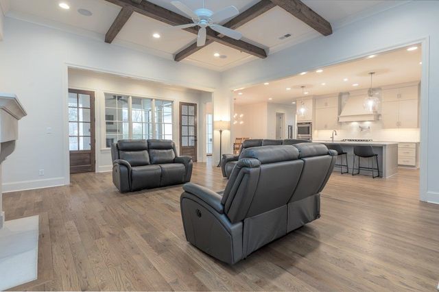 2474 ALLELON CIR E, Germantown, TN 38138