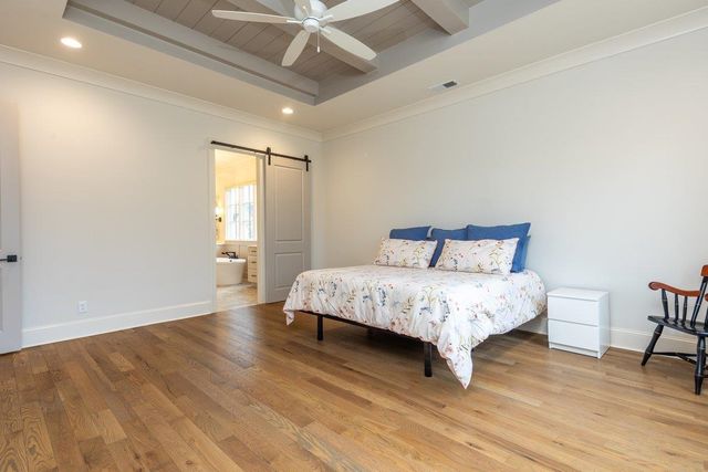 2474 ALLELON CIR E, Germantown, TN 38138