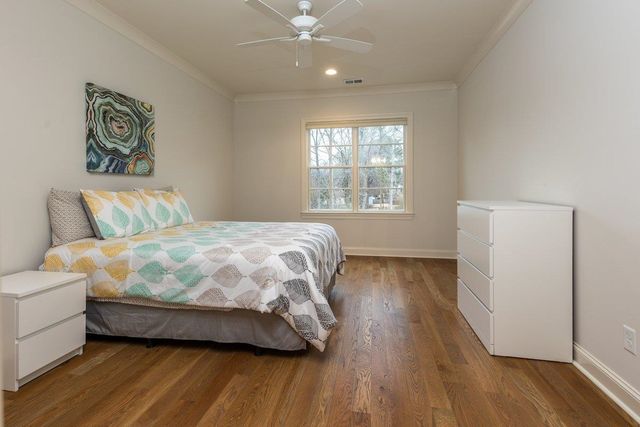 2474 ALLELON CIR E, Germantown, TN 38138