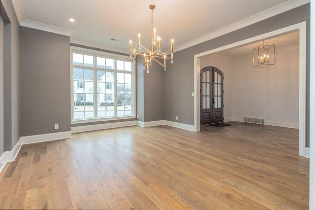 2474 ALLELON CIR E, Germantown, TN 38138