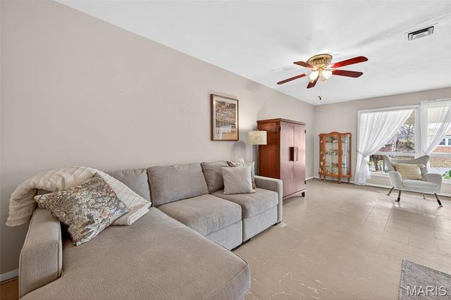 2957 Caspian Lane, Unincorporated, MO 63125