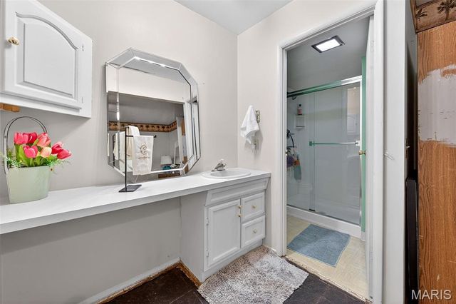 2957 Caspian Lane, Unincorporated, MO 63125