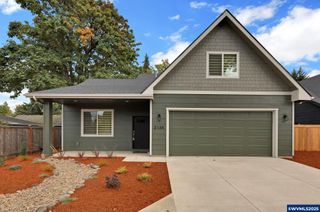 2134 willona Dr, Eugene, OR 97408
