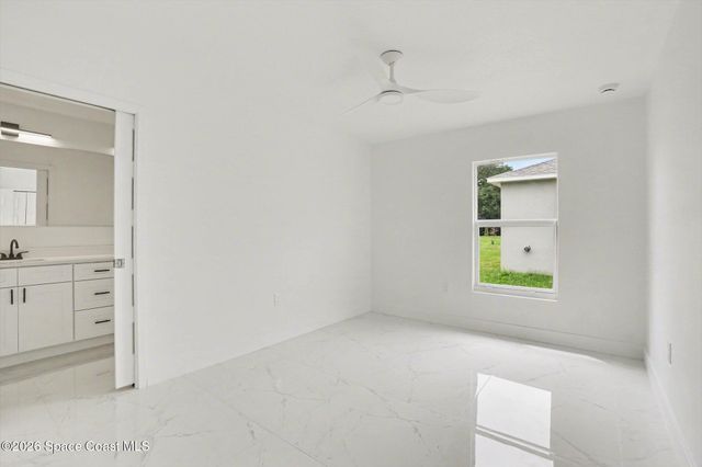 3267 Halacka Avenue SE, Palm Bay, FL 32909