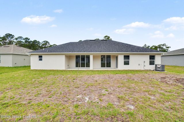 3267 Halacka Avenue SE, Palm Bay, FL 32909