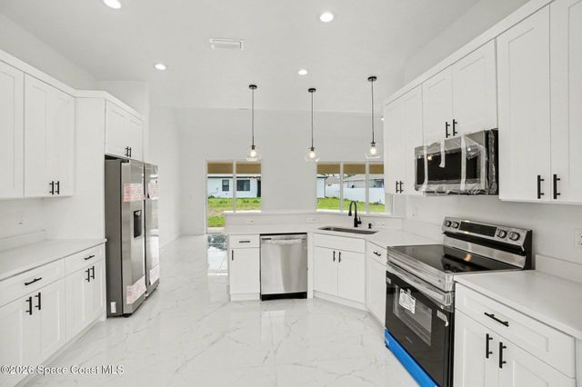 3267 Halacka Avenue SE, Palm Bay, FL 32909