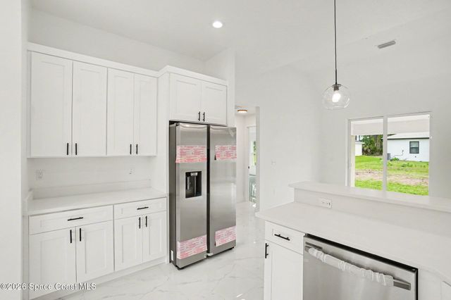 3267 Halacka Avenue SE, Palm Bay, FL 32909
