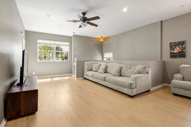 110 Lighthouse Circle H, Tequesta, FL 33469