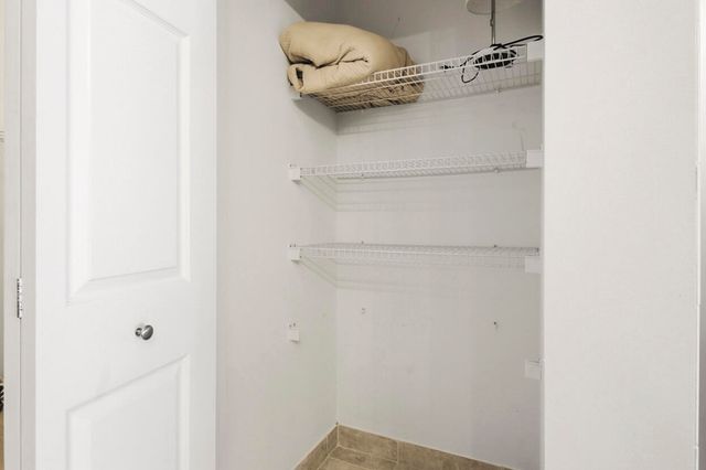 110 Lighthouse Circle H, Tequesta, FL 33469