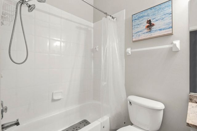 110 Lighthouse Circle H, Tequesta, FL 33469