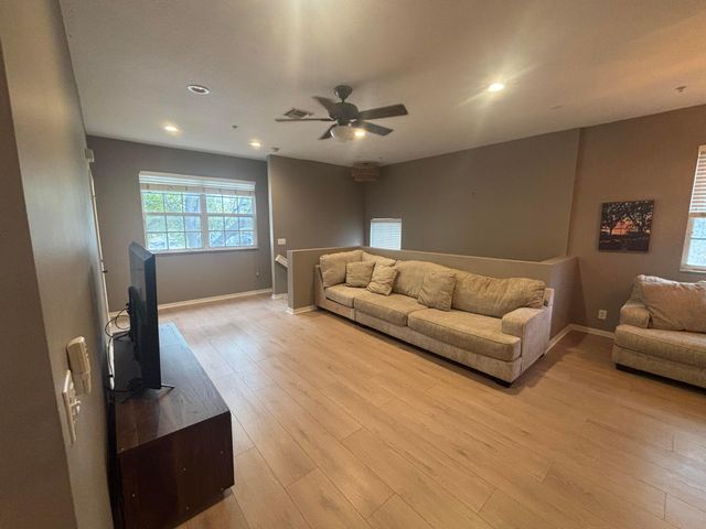 110 Lighthouse Circle H, Tequesta, FL 33469