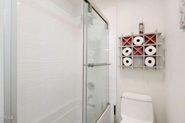 1667 Regent St, Camarillo, CA 93010