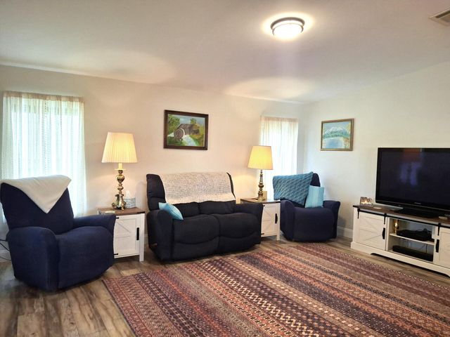 3713 Pendula Circle, Port St. Lucie, Port St Lucie, FL 34952