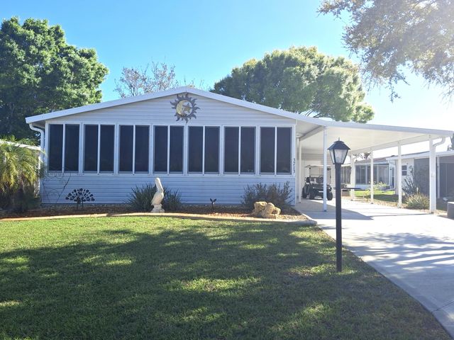 3713 Pendula Circle, Port St. Lucie, Port St Lucie, FL 34952