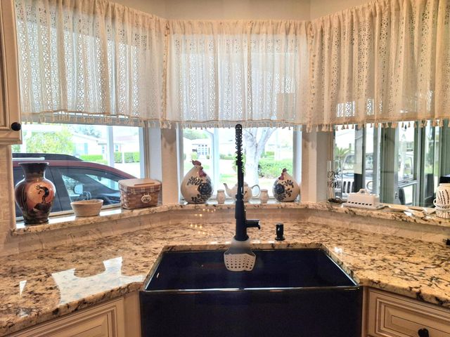 3713 Pendula Circle, Port St. Lucie, Port St Lucie, FL 34952