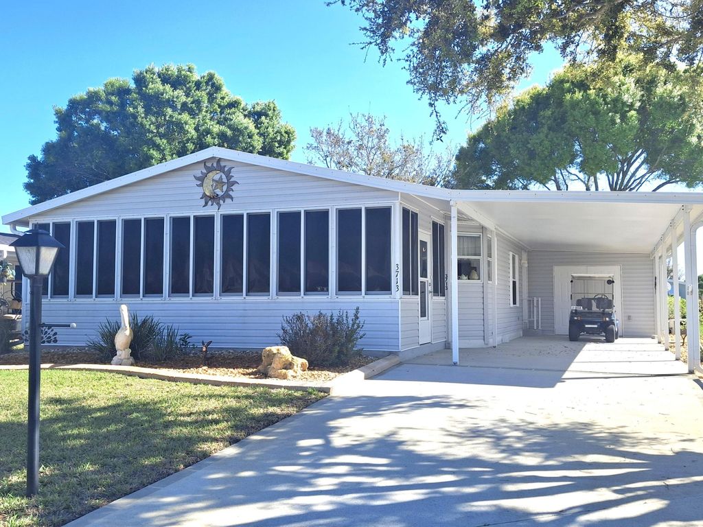 3713 Pendula Circle, Port St. Lucie, Port St Lucie, FL 34952