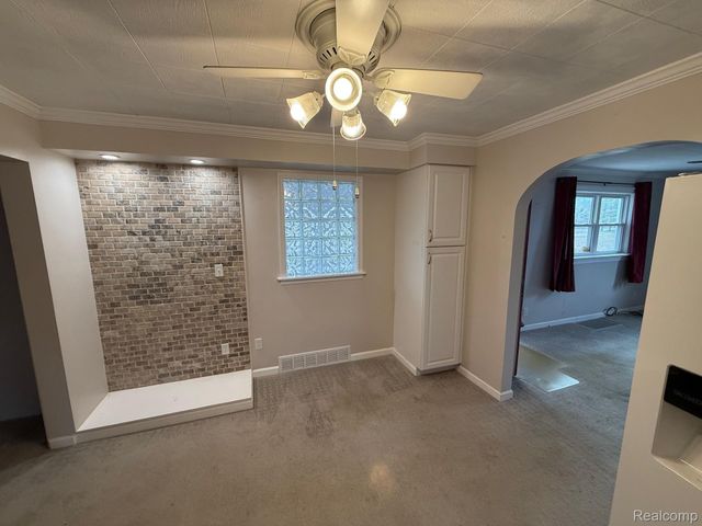 2329 Seymour Road, Clayton Charter Township, MI 48473