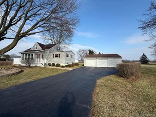 2329 Seymour Road, Clayton Charter Township, MI 48473
