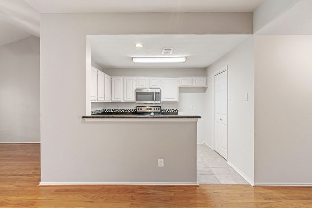 12660 Hillcrest Road 4203, Dallas, TX 75230