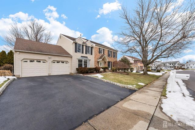 10 Gillian Drive, South Brunswick, NJ 08824