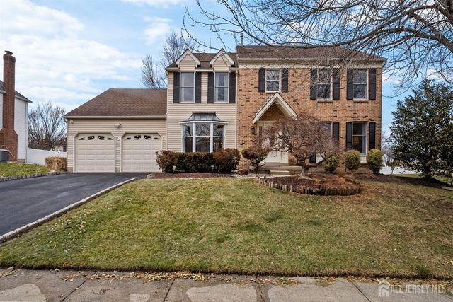 10 Gillian Drive, South Brunswick, NJ 08824