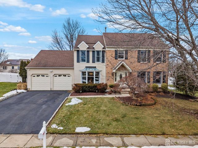 10 Gillian Drive, South Brunswick, NJ 08824