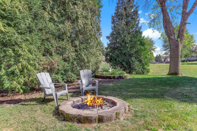 1235 Spring Hill Road, Waconia, MN 55387