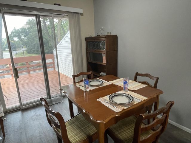 12232 Oak Leaf Circle, Burnsville, MN 55337