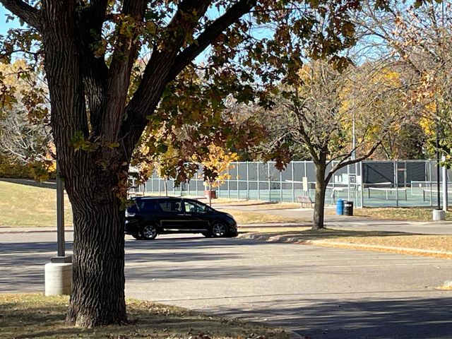 12232 Oak Leaf Circle, Burnsville, MN 55337