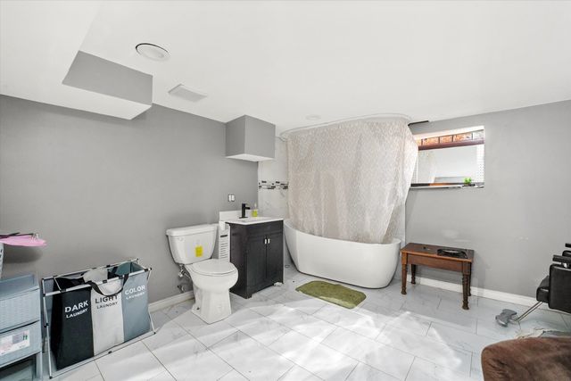 11230 S Vernon Avenue, Chicago, IL 60628