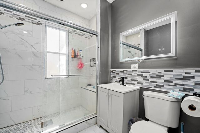 11230 S Vernon Avenue, Chicago, IL 60628