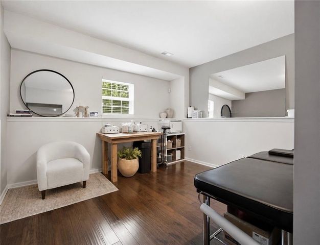 8210 NE 102nd Street, Kansas City, MO 64157