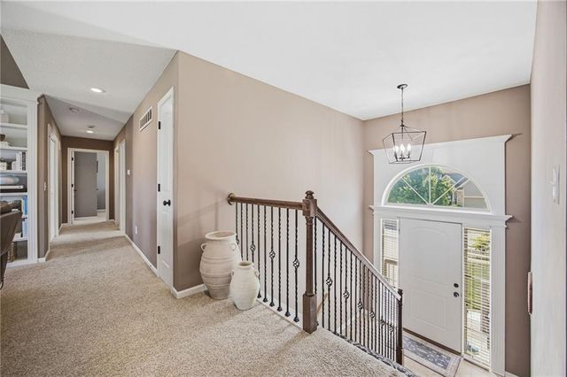 8210 NE 102nd Street, Kansas City, MO 64157