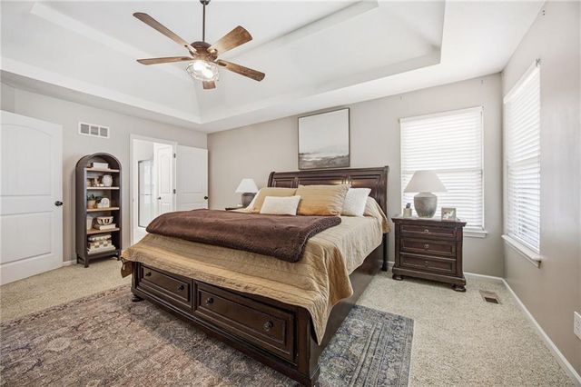 8210 NE 102nd Street, Kansas City, MO 64157