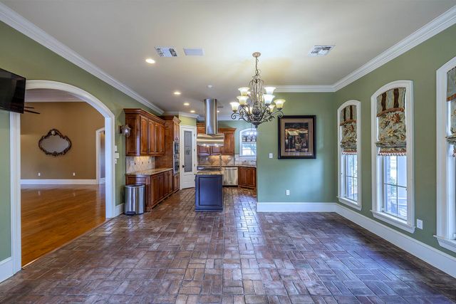 4648 Hwy 311, Houma, LA 70360