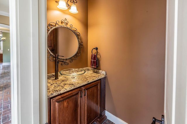 4648 Hwy 311, Houma, LA 70360
